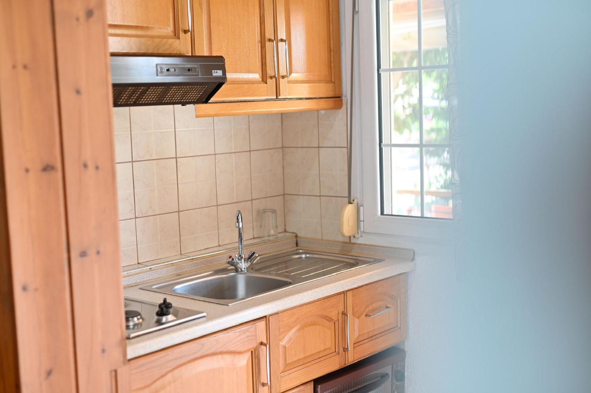 Guesthouse Agnandi Káto Loutrákion 외부 사진