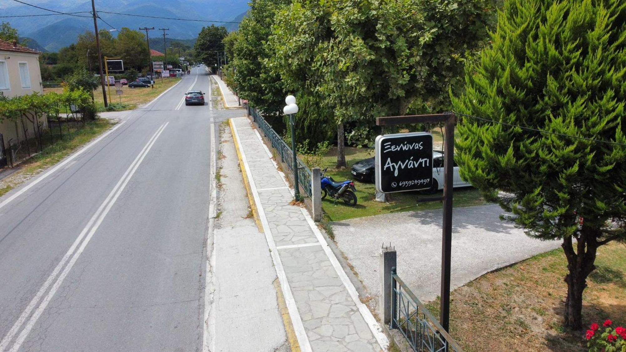 Guesthouse Agnandi Káto Loutrákion 외부 사진