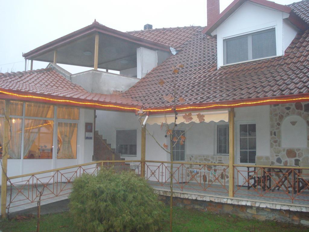 Guesthouse Agnandi Káto Loutrákion 외부 사진